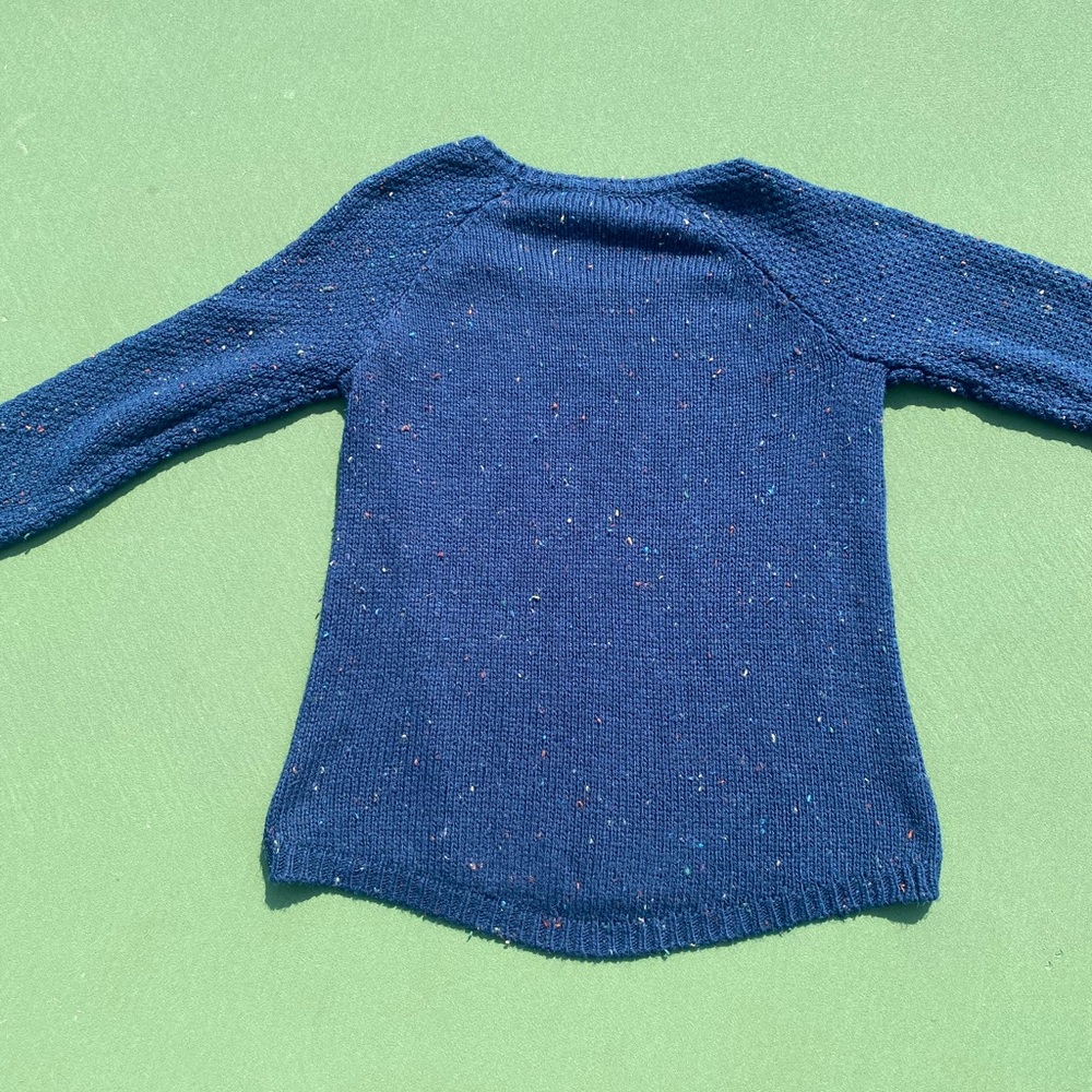 Sweater - Picture 8 of 8